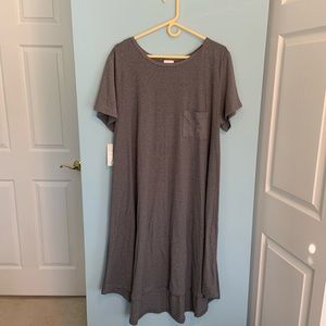 LuLaRoe Carly dress size 2XL solid gray high low
